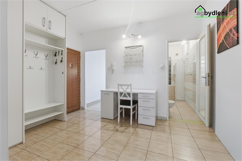 Prodej bytu 2+1, 61 m² 8