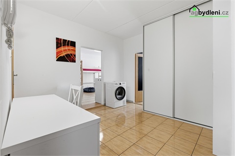 Prodej bytu 2+1, 61 m² - 8