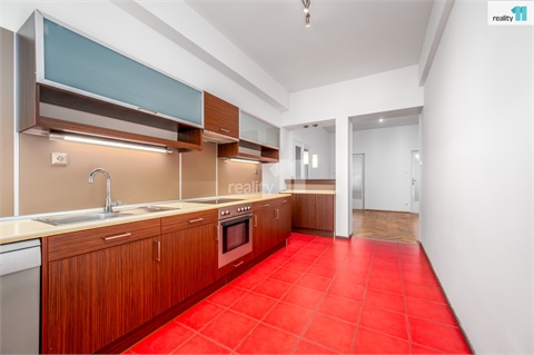 Prodej bytu 3+1, 122 m² 18