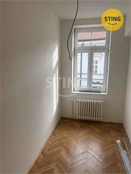 Pronájem bytu 4+1, 99 m² - 4