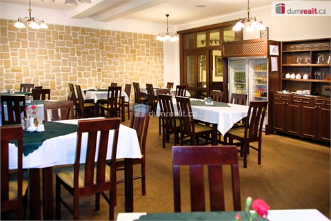 Prodej komerčního objektu, 254 m² - 4