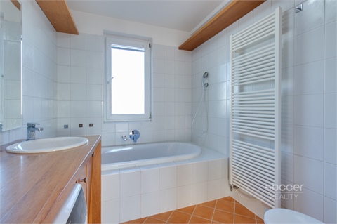 Pronájem bytu 2kk, 65 m² - 18