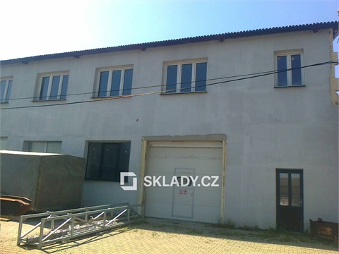 Pronájem skladu / haly, 800 m² - 2
