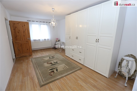 Prodej rodinného domu, 250 m² 12