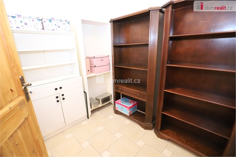 Prodej rodinného domu, 250 m² - 16