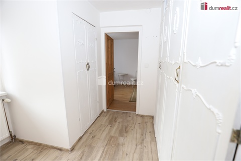 Prodej rodinného domu, 250 m² - 12