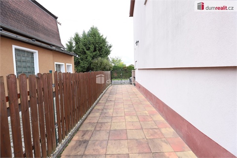 Prodej rodinného domu, 250 m² 28