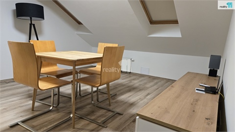 Pronájem bytu 2kk, 40 m² 8