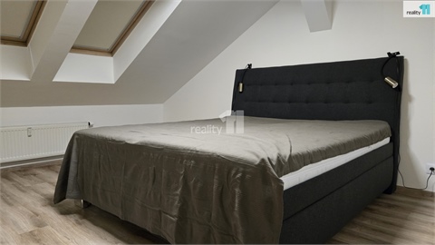 Pronájem bytu 2kk, 40 m² - 0