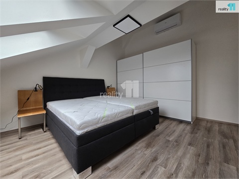 Pronájem bytu 2kk, 40 m² 10