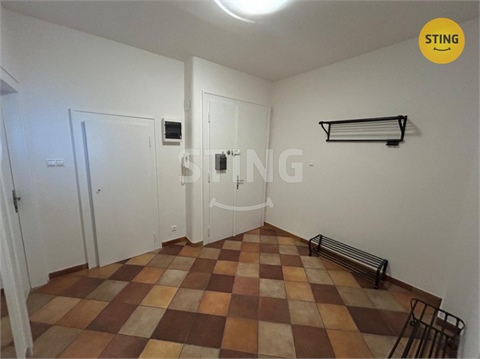 Pronájem bytu 2+1, 90 m² - 10