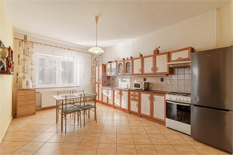 Prodej rodinného domu, 256 m² - 22