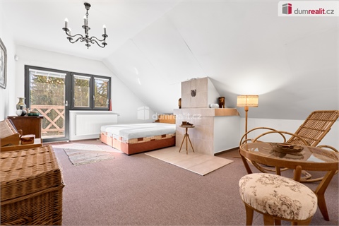 Prodej rodinného domu, 250 m² - 6