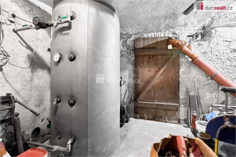 Prodej rodinného domu, 500 m² - 10