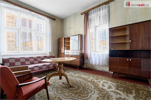 Prodej rodinného domu, 500 m² 8