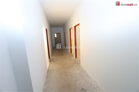 Prodej komerčního objektu, 2 000 m² - 20