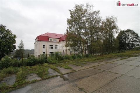 Prodej komerčního objektu, 2 000 m² 22