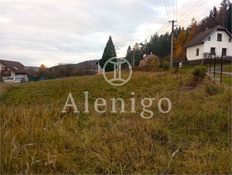 Prodej stavebního pozemku, 825 m² 0