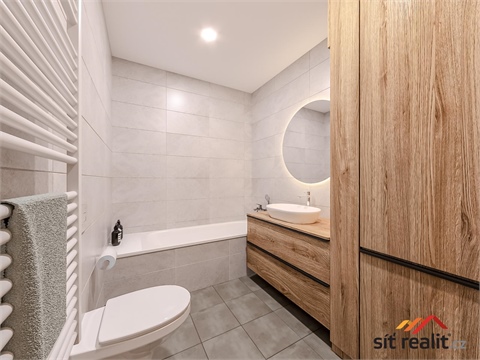 Prodej rodinného domu, 180 m² - 4