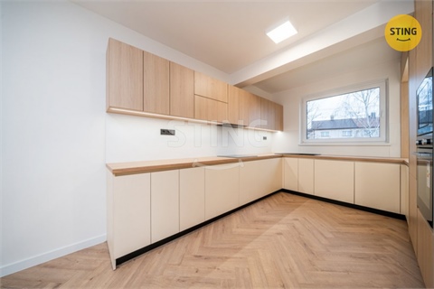 Prodej bytu 3kk, 81 m² - 0