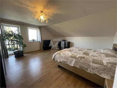 Prodej rodinného domu, 206 m² - 16