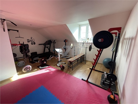 Prodej rodinného domu, 206 m² - 18