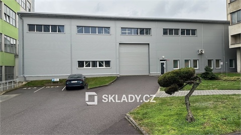 Pronájem skladu / haly, 1 800 m² - 4