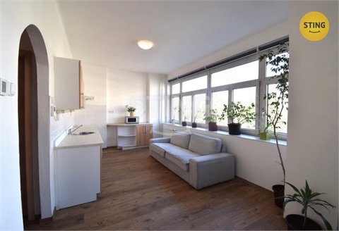 Pronájem kanceláře, 108 m² - 12