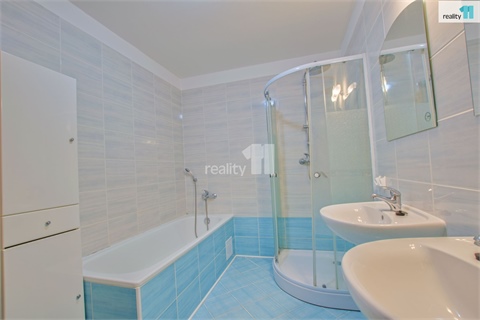 Prodej bytu 3+1, 97 m² 24