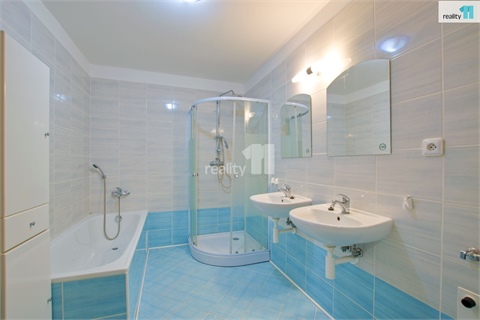 Prodej bytu 3+1, 97 m² 22