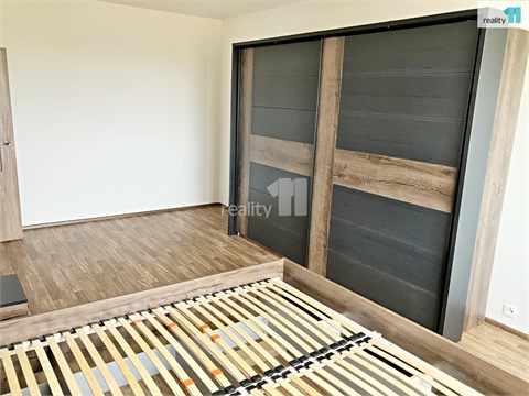 Pronájem bytu 1+1, 39 m² - 18