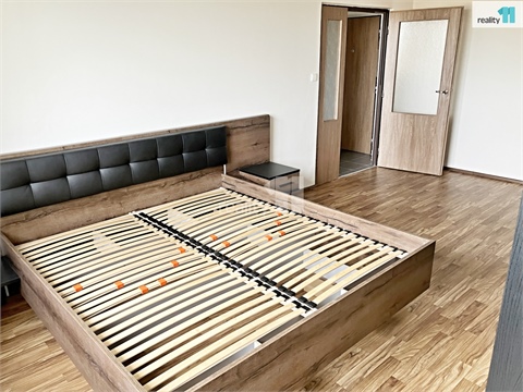 Pronájem bytu 1+1, 39 m² 22