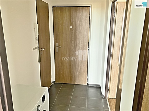 Pronájem bytu 1+1, 39 m² - 16