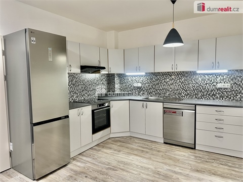 Prodej bytu 2kk, 56 m² 2