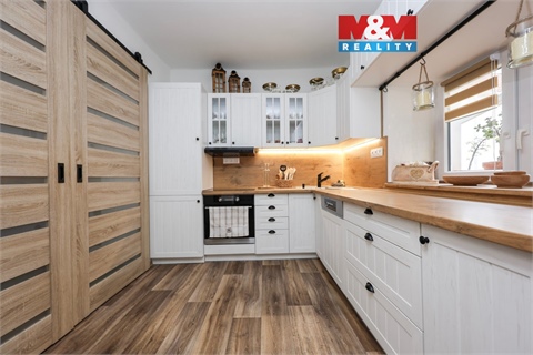 Prodej rodinného domu, 100 m² - 0