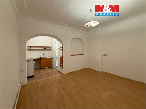 Pronájem bytu 1kk, 37 m² - 0