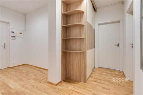 Pronájem bytu 3kk, 81 m² - 6
