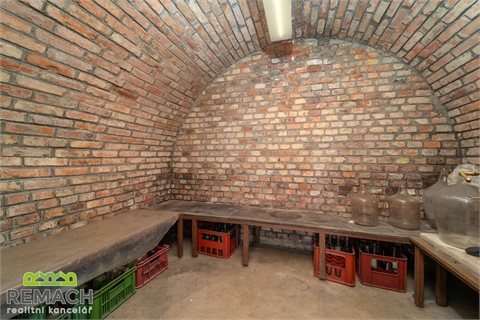 Prodej rodinného domu, 301 m² 10