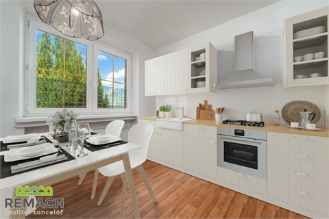 Prodej rodinného domu, 301 m² 14