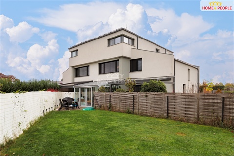 Prodej bytu 4kk, 125 m² - 24