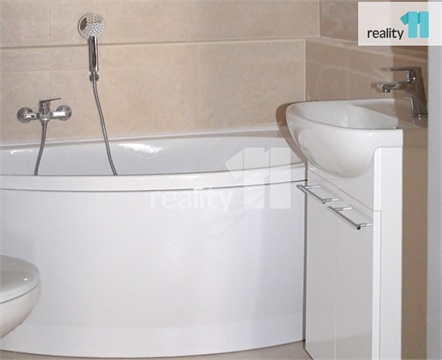 Pronájem bytu 2kk, 64 m² 8