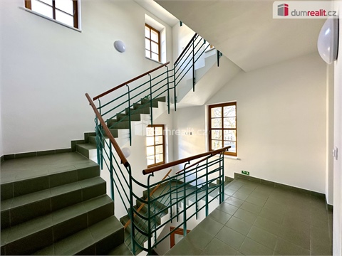 Prodej bytu 2kk, 56 m² - 14