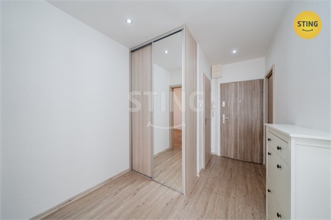 Pronájem bytu 3+1, 60 m² 12