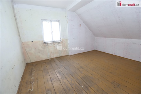 Prodej rodinného domu, 320 m² 12