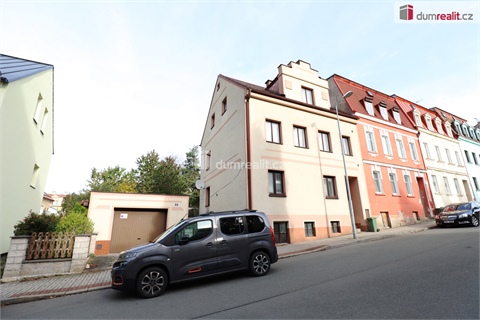 Prodej rodinného domu, 320 m² - 0