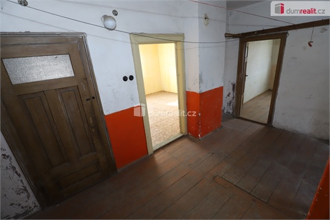 Prodej rodinného domu, 320 m² - 16