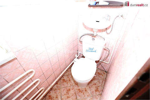 Prodej rodinného domu, 320 m² 14