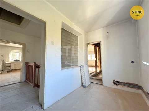 Prodej rodinného domu, 210 m² - 12