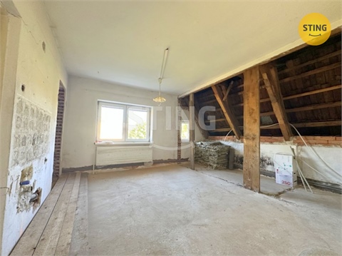 Prodej rodinného domu, 210 m² - 14