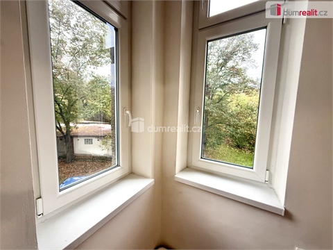 Pronájem bytu 3kk, 79 m² - 24